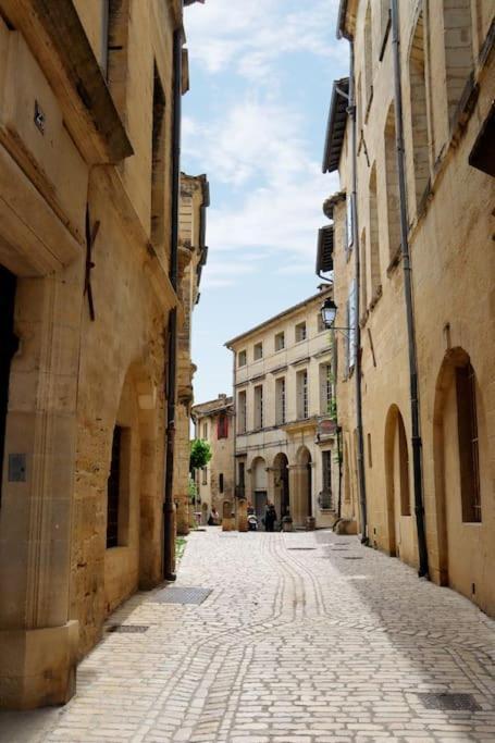 Uzes Centre Quartiers Des Arts Charme De L'Ancien Uzès Exterior foto